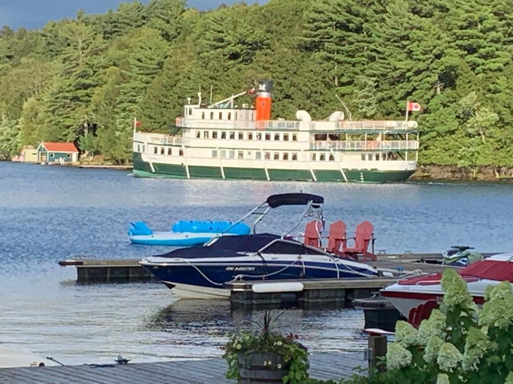 Muskoka Lakes Hotel And Resorts Порт Карлинг Екстериор снимка