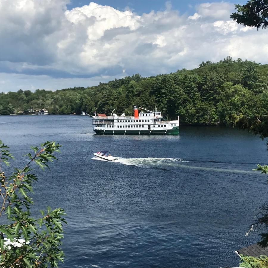 Muskoka Lakes Hotel And Resorts Порт Карлинг Екстериор снимка