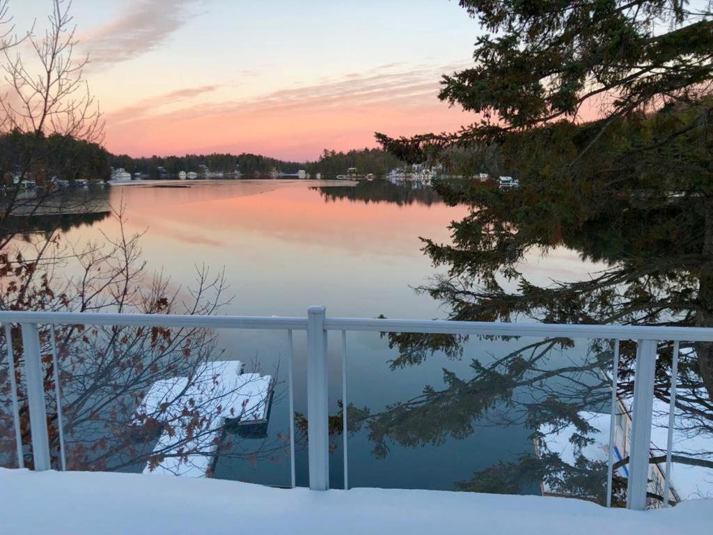 Muskoka Lakes Hotel And Resorts Порт Карлинг Екстериор снимка
